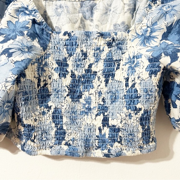 Lucky Brand Linen Blend Crop Top Blue White Floral Balloon Sleeve Elastic Cuffs - Picture 5 of 10